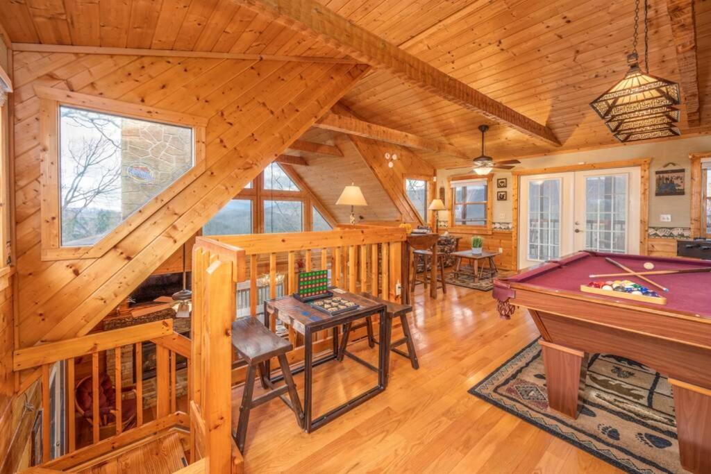 סביירוויל Over The Mountain - Smoky Mountain View Cabin מראה חיצוני תמונה