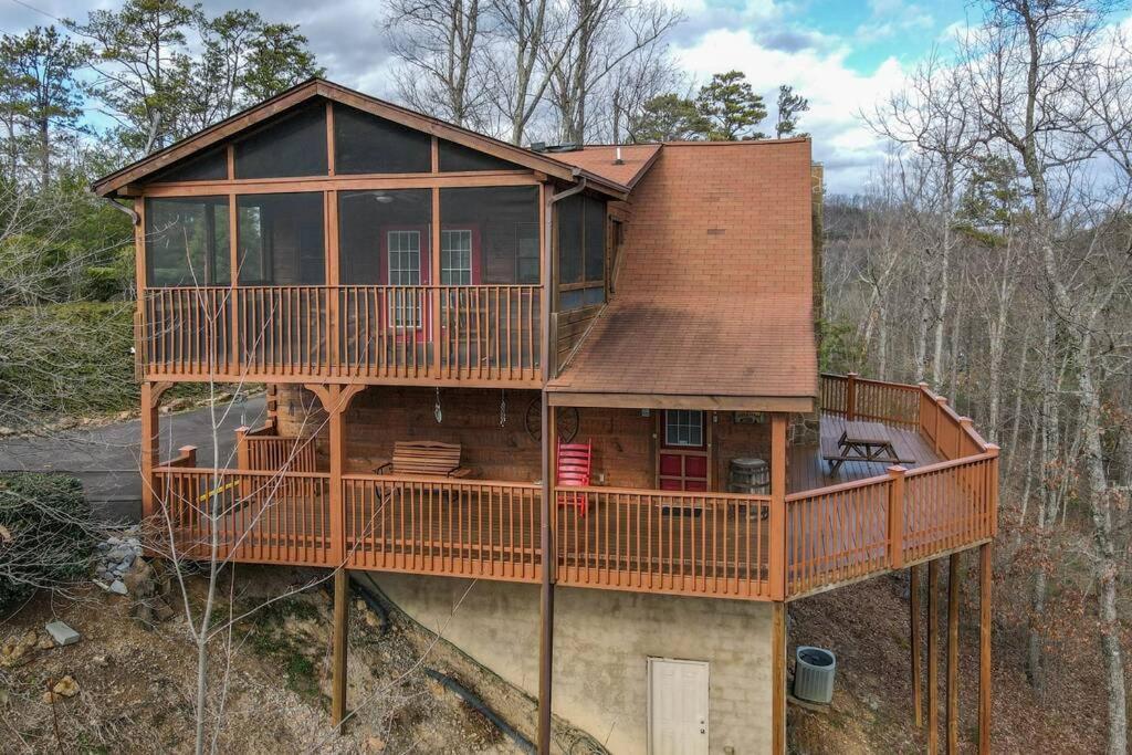 סביירוויל Over The Mountain - Smoky Mountain View Cabin מראה חיצוני תמונה