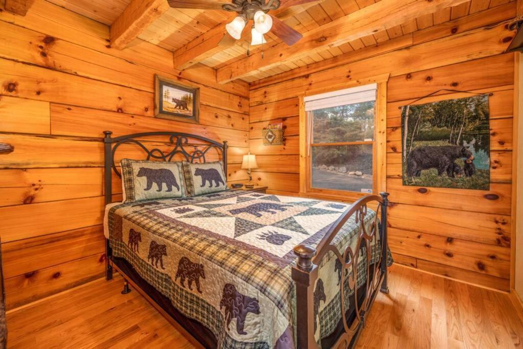 סביירוויל Over The Mountain - Smoky Mountain View Cabin מראה חיצוני תמונה